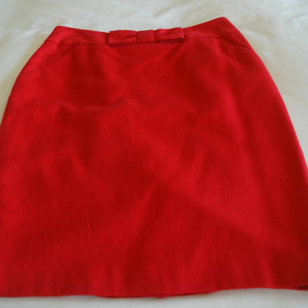 Red Straight Skirt with Bow